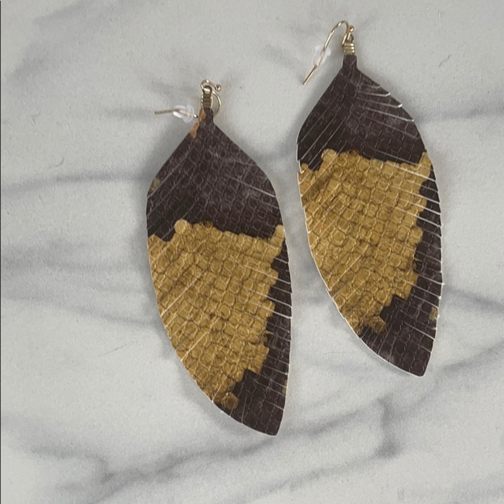 Snakeskin textured Fringe Leather Dangle Earrings